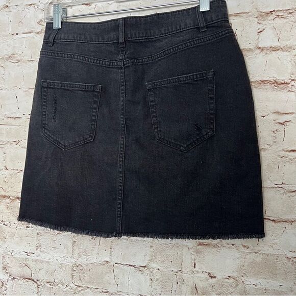 Wild Fable mini jean skirt distressed - Picture 6 of 6